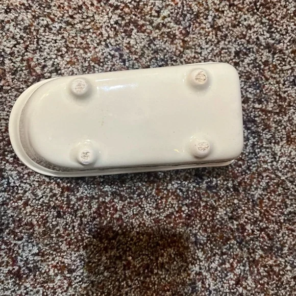 The Plaza White Ceramic Trinket Dish - Picture 4 of 6